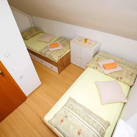 In - Dolenjska & Bela Krajina Unter- & Weisskrain 44970 Сasa de vacaciones Adlesici