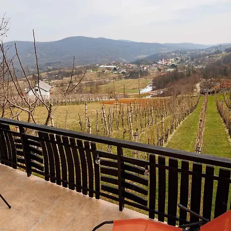 Сasa de vacaciones In - Dolenjska & Bela Krajina Unter- & Weisskrain 44970 Adlesici