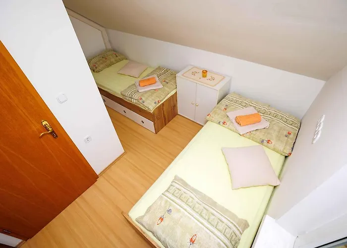 In - Dolenjska & Bela Krajina Unter- & Weisskrain 44970 Дом отдыха Adlesici