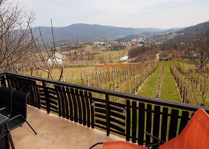 Дом отдыха In - Dolenjska & Bela Krajina Unter- & Weisskrain 44970 Adlesici